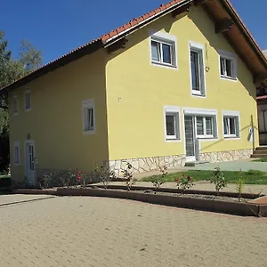 Apartman Apartment Julija 1, Fuzine